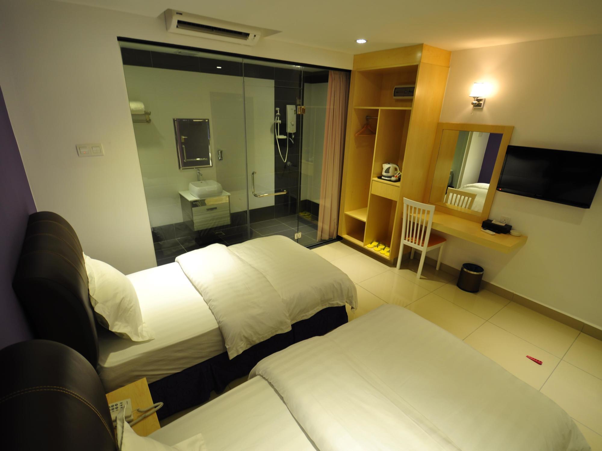 East Sun Hotel Sekincan Kültér fotó